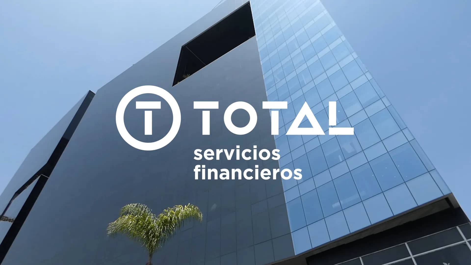 Edificio corporativo de TOTAL servicios financieros, empresa que destaca en las entidades financieras del peru