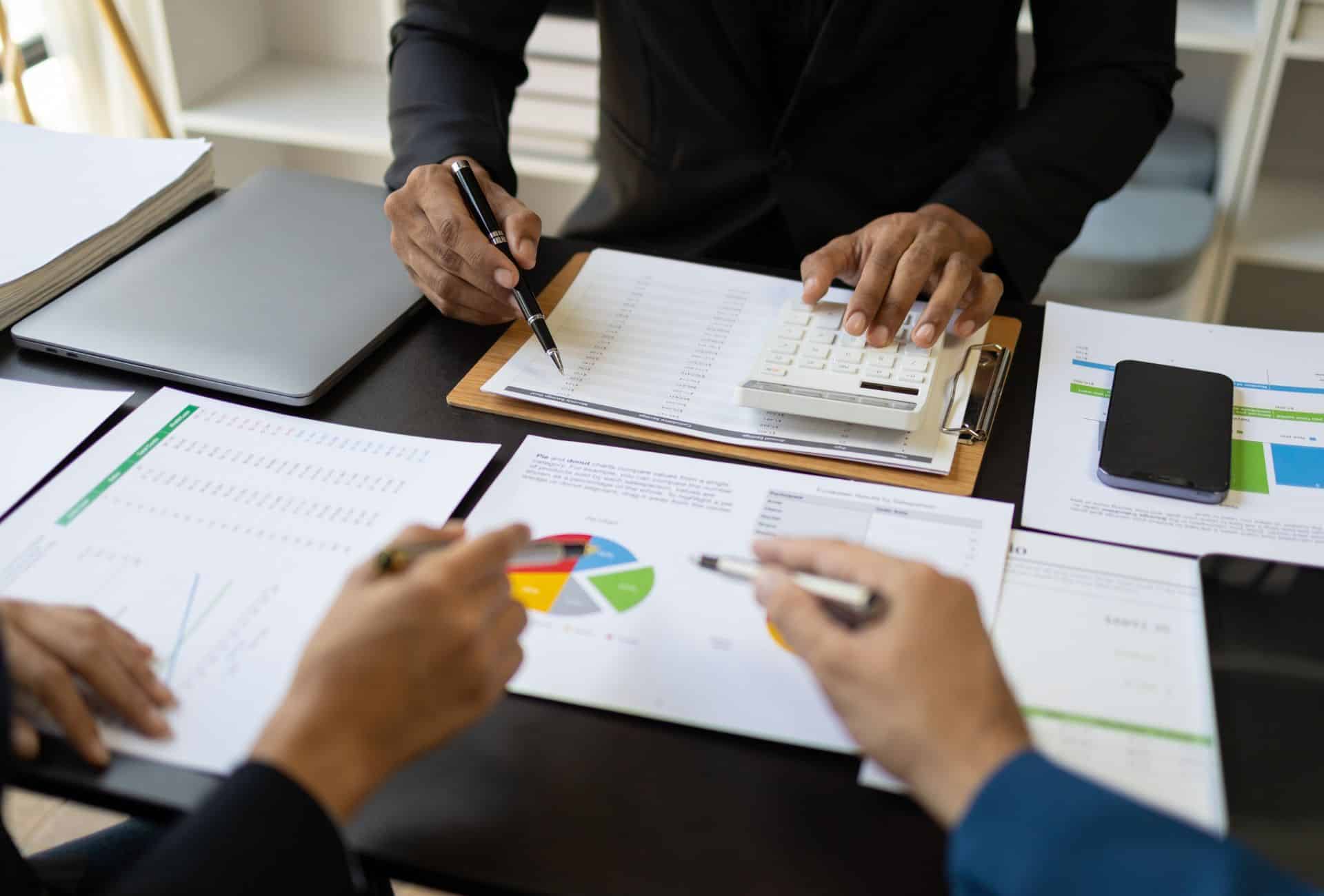 Descubre cómo elaborar un presupuesto empresarial efectivo para tu PYME.